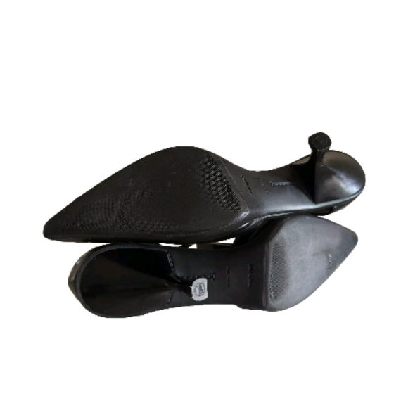 Prada Black T-Strap Kitten Heels| Size 39 EU (9) | With Prada Shoe Bag (EUC) - Picture 13 of 15